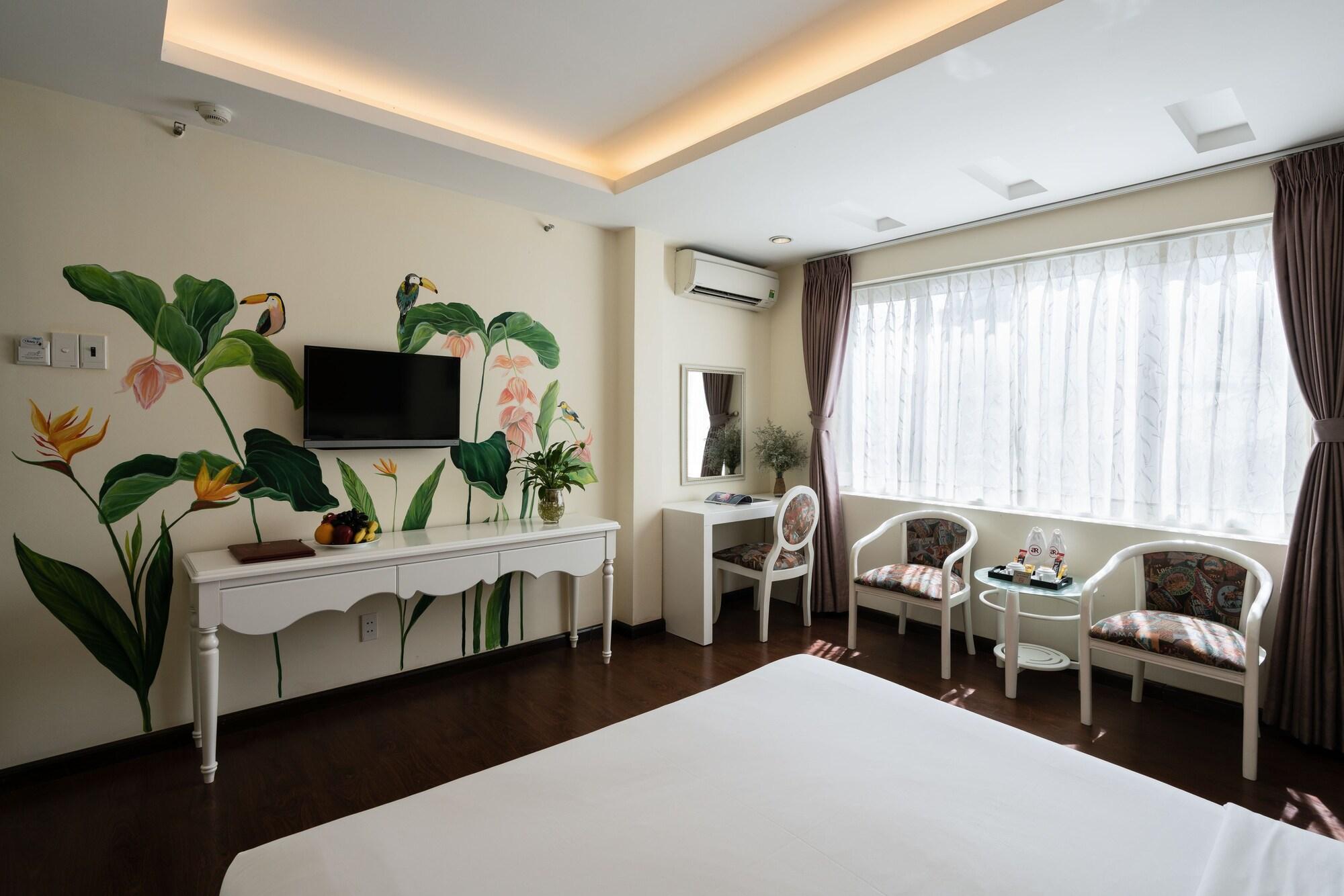 Asian Ruby Center Point & 3* Хошимин