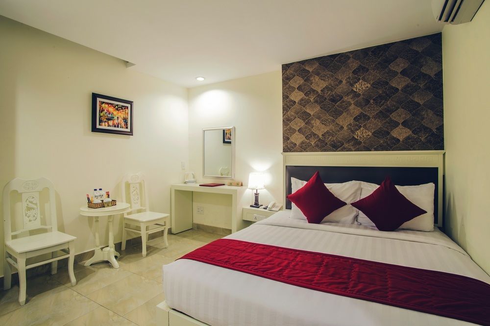 Asian Ruby Center Point & Spa