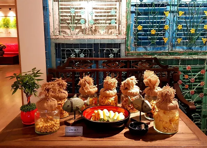 Asian Ruby Center Point Hotel & Spa